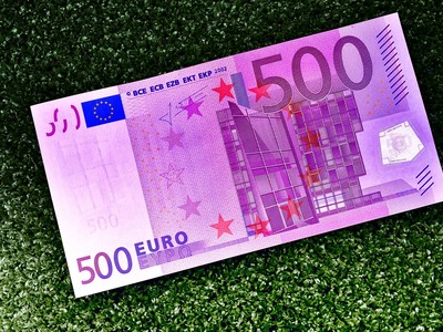 Gewinnspiel: aponet Gewinnspiel: 500 Euro in bar zu gewinnen